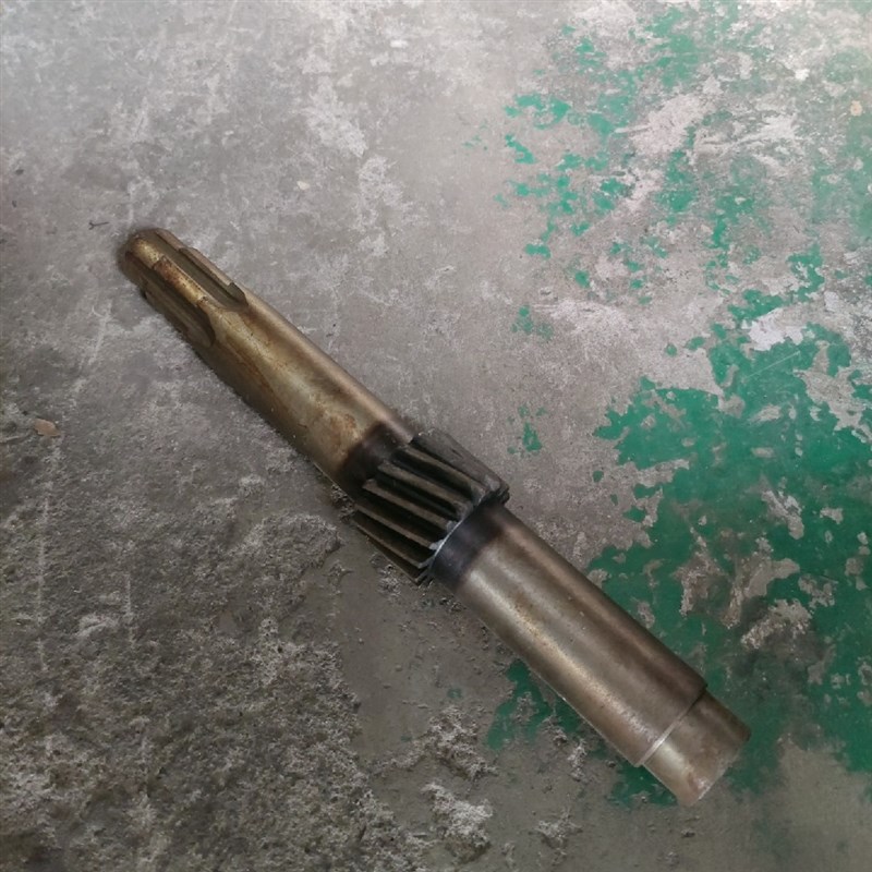 广州南方机床厂CN6140B/CN6150车床配件五轴斜齿轴Z16/M3长度337