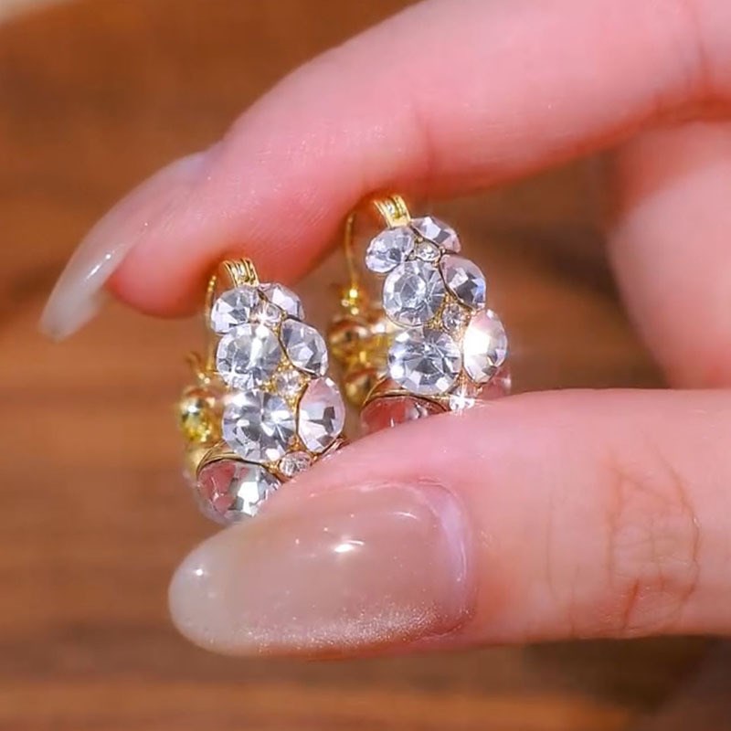 精致超闪满钻圈圈耳扣耳环2v024新款日常通勤简约时尚百搭耳环耳