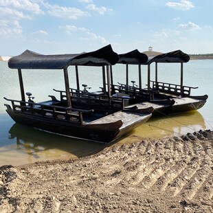 厂家供应定制款餐饮船木质旅游船观光船仿古乌篷船电动船