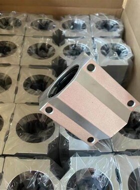 SCS6/8/10/12/16/20/25/30/35 40 50 60LUU箱式直线滑块轴承