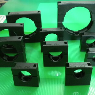 塑料波纹管固定支架塑料软管黑色带盖不带盖支架波纹管固定座管夹