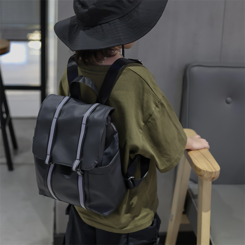 幼儿园儿童书包i网红洋派男童宝宝大容量双肩包潮酷女孩外出游背