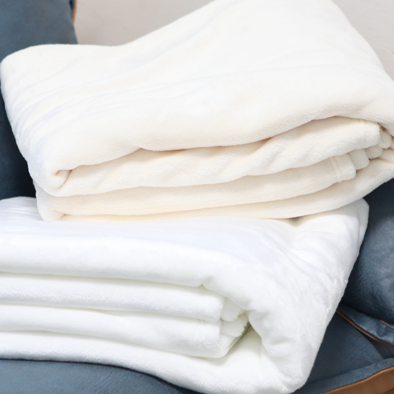 白色宝宝拍照毯子法兰绒盖毯美容院床单毛巾被子夏季空调毯