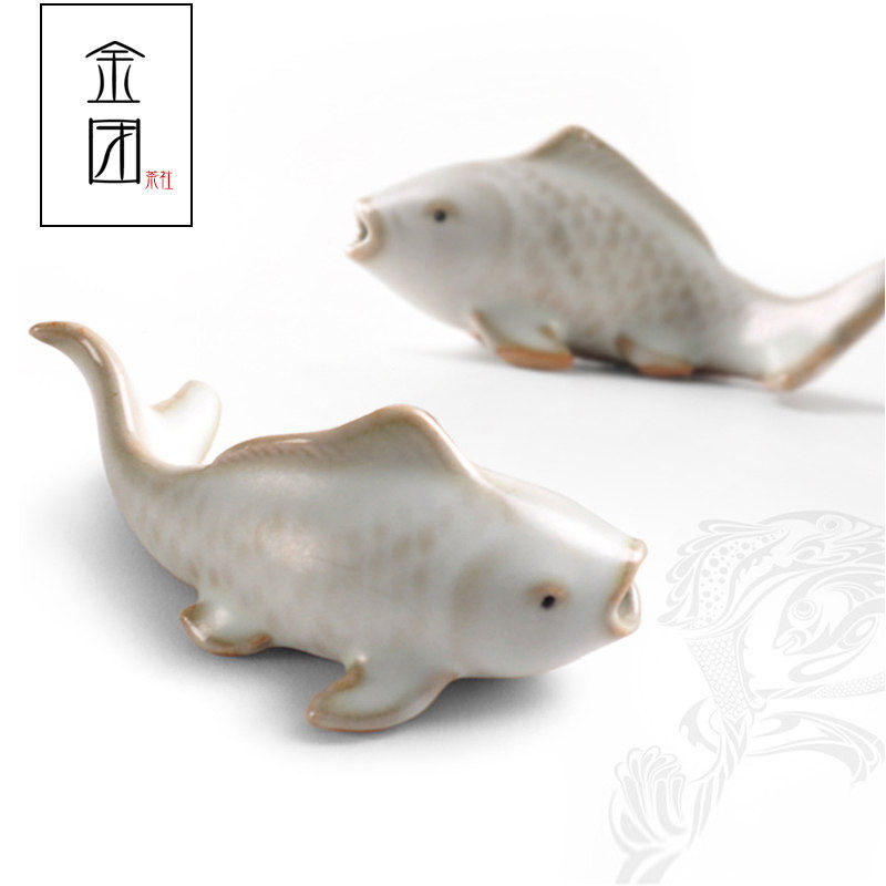 金团鲤鱼茶宠片汝窑茶宠锦鲤养茶具汝窑鱼宠一对