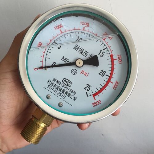油压表液压表抗震压力表YN-100 YN100耐震压力表25MPA防震压力表
