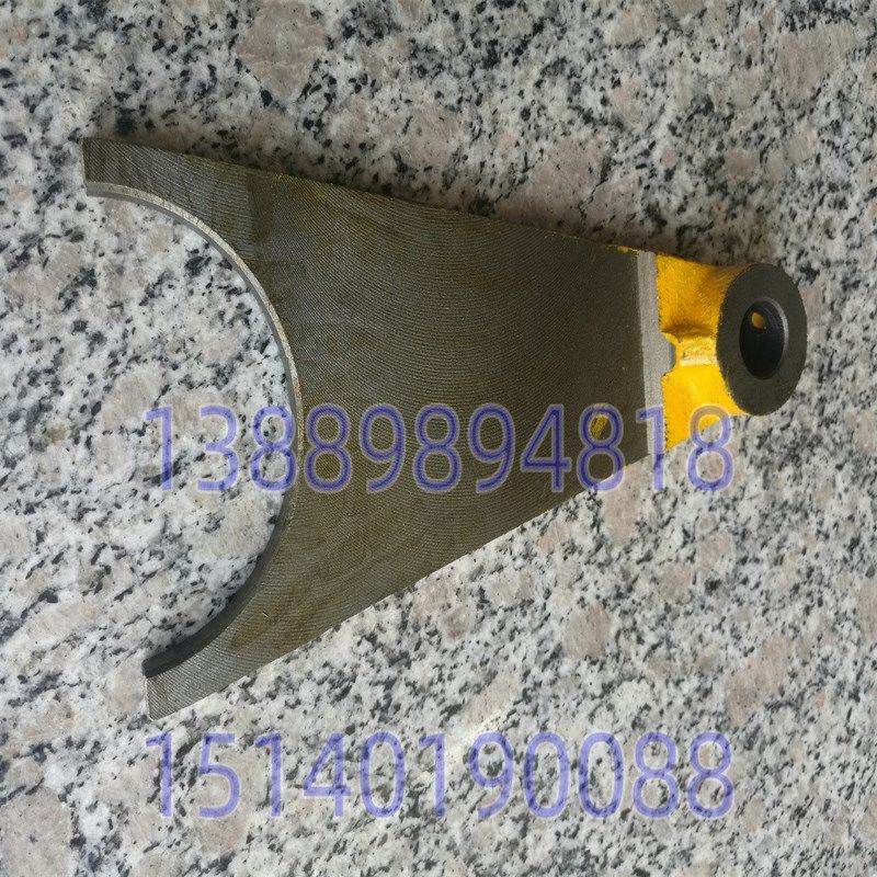 沈阳中捷镗床配件 TPX6213 TPX6113 五轴拨叉 24124 原厂油缸拨叉