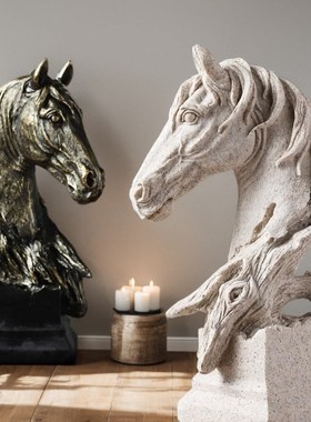 北欧风复古马头摆件m家居装饰客厅博古架办公室摆件树脂工艺品装