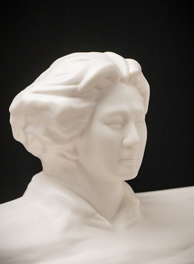 青年毛伟人橘子洲头像陶瓷白瓷毛领袖半身头像雕塑办公室收藏摆件