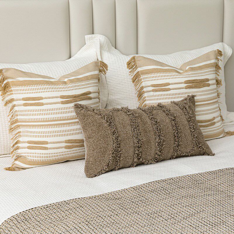 原木风民宿床尾巾软装床搭毯抱枕米咖色棉麻靠枕儿童房样板间床旗