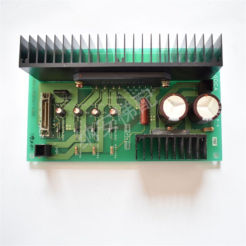 日立门机板UA2-GDCA日立电梯驱动散热板30004313/30004314全新