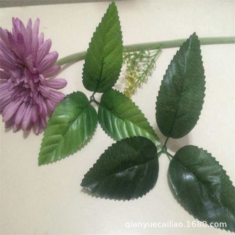 厂家直供仿真花叶三叉玫瑰叶各种假花绢花叶藤条花束布花叶子