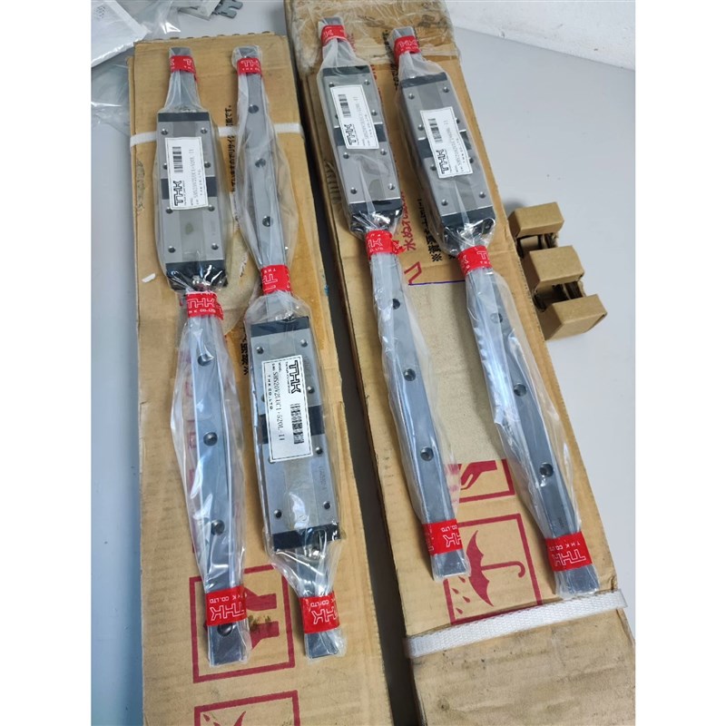 议价THK全新滑块SHS20V