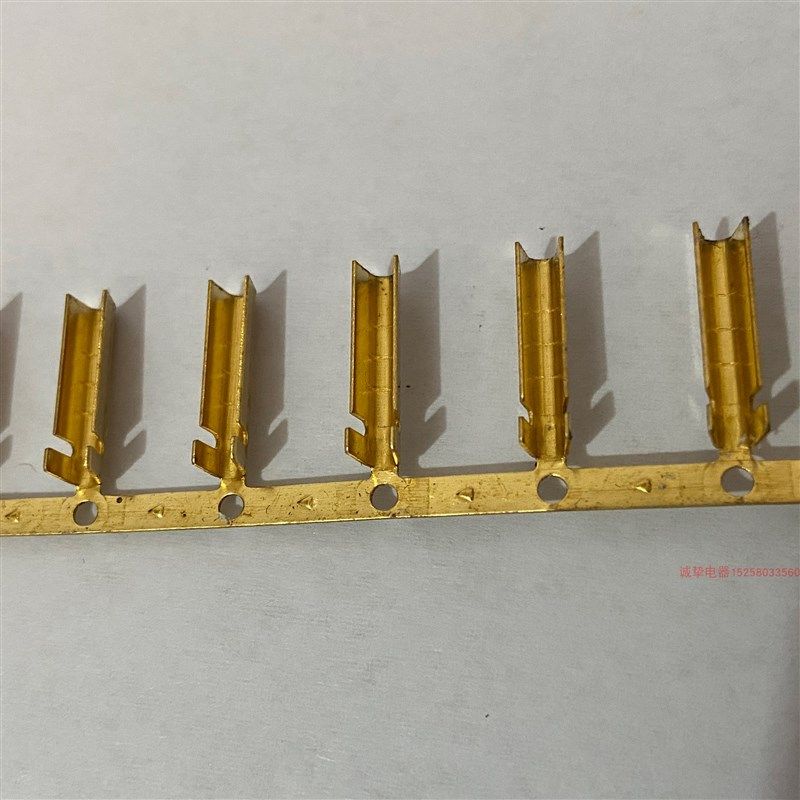 压线扣端子插簧长脚3500个一盘铜扣U型电线并线扣快速电线接线端,农用物资,苗木固定器/支撑器,淘宝优惠券,粉丝福利购,淘宝优惠卷