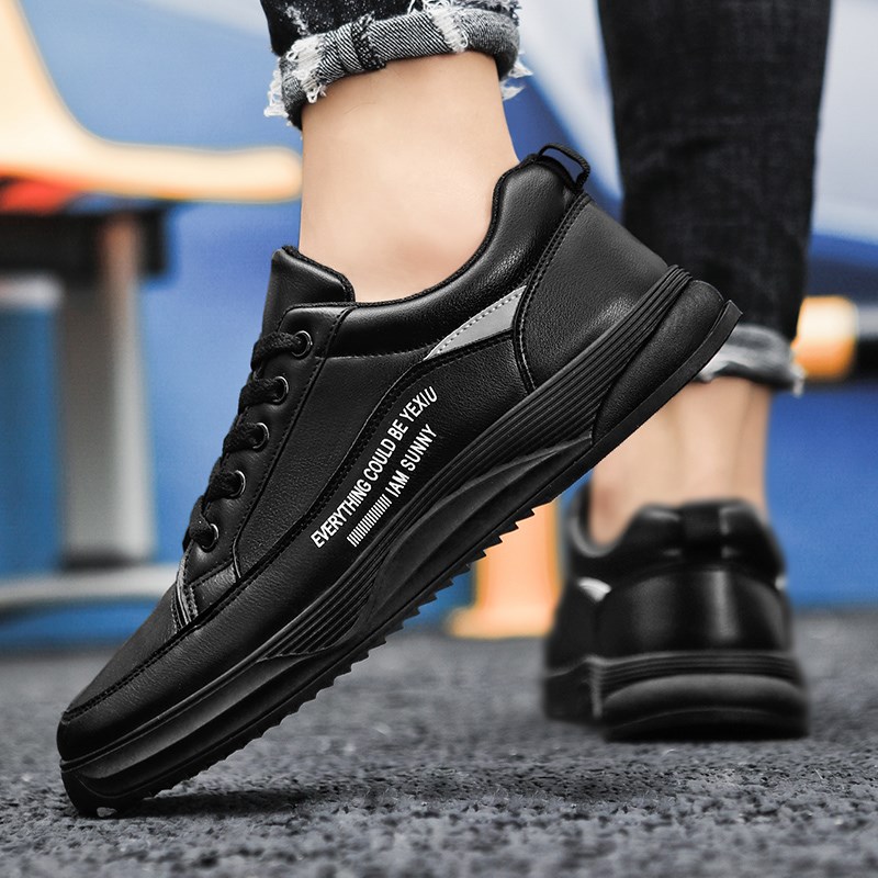 男鞋37 38小码全黑色板鞋青少年耐脏防水皮鞋中小学生休闲运动鞋