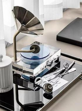 睿尚美家简约现代样板间卧室飘窗组合摆件水晶留声机茶几搭配饰品