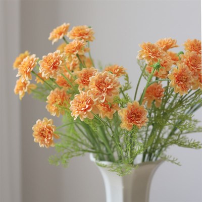 新款小雏菊仿真花束假花洋甘菊绢花卧室餐桌摆花花艺摆设拍照道具