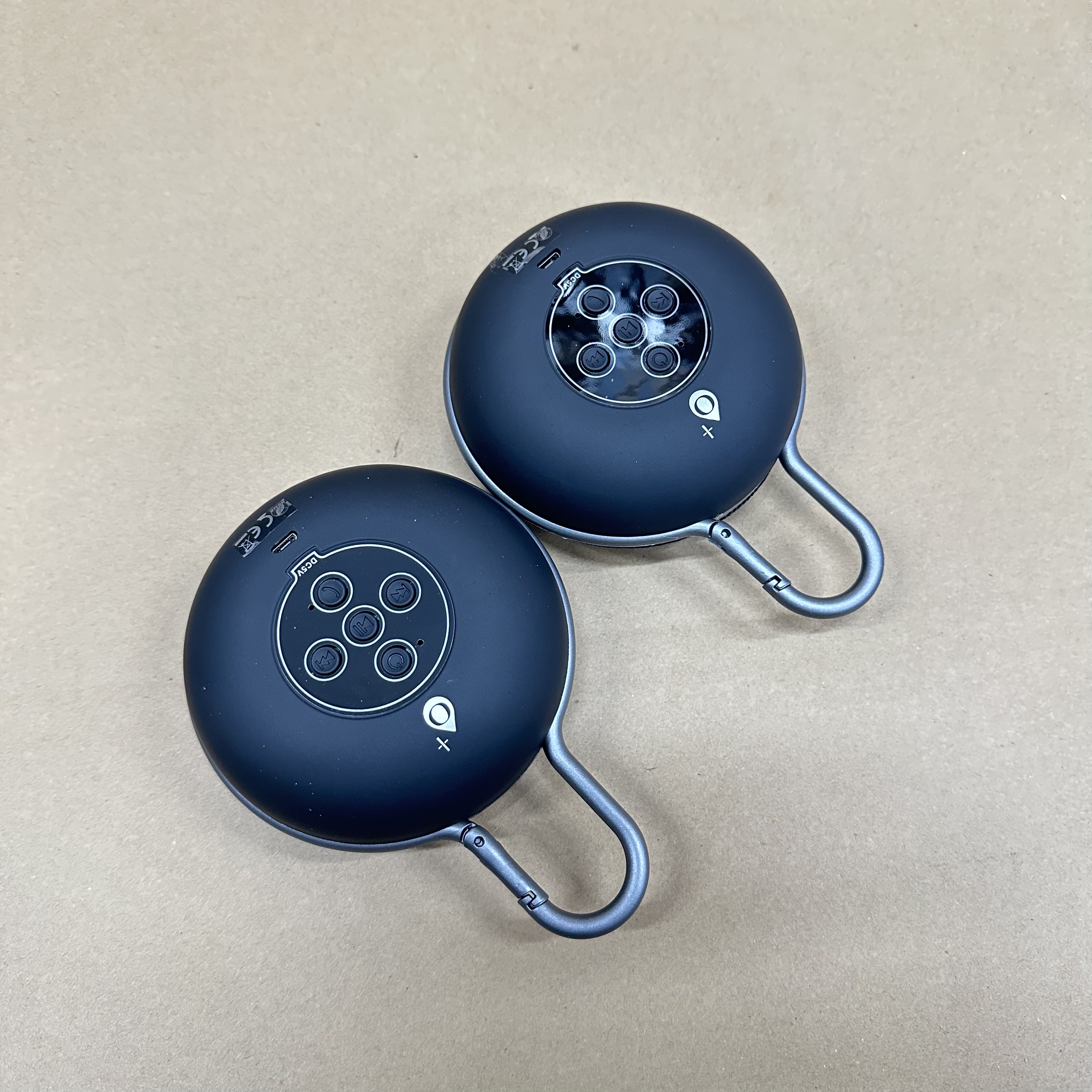高品质蓝牙发光音箱 颜色随机 全新带包装