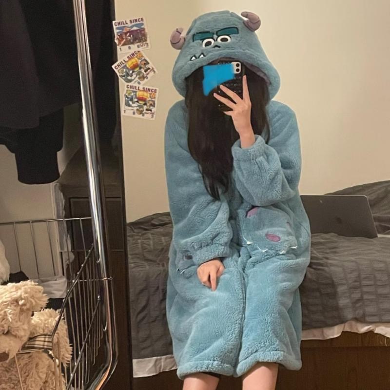 爆款优惠厂家k小怪兽家居服套装情侣珊瑚绒睡衣外穿睡袍冬
