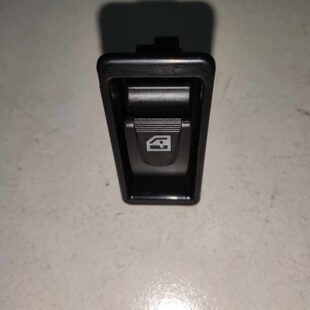 南京依维柯得意 10款 电动升降器开关