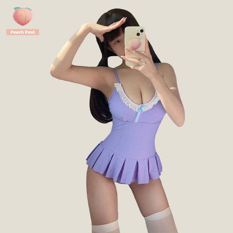 日系可爱少女甜美紫色学生保守小C胸聚拢显瘦温泉度假泳装连体泳
