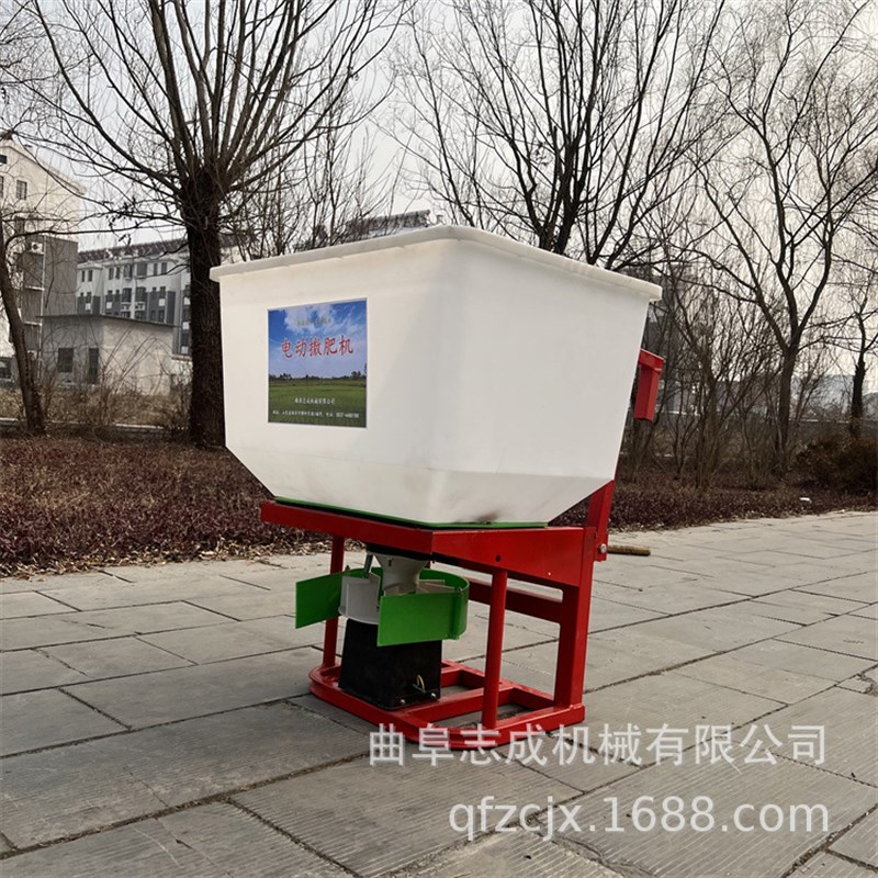 志成12v24V电动撒肥器 拖拉机前置施肥机 农用三轮车后挂洒肥器