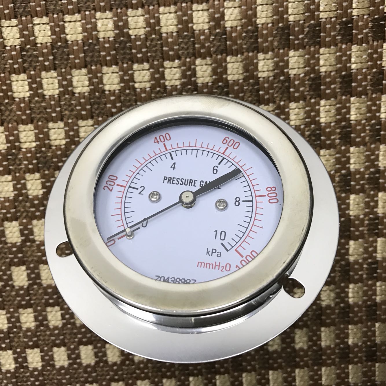 轴向带边膜盒压力表YE-60ZT 0-10kpa 1000mmh2o直径62mm牙m14X1.5