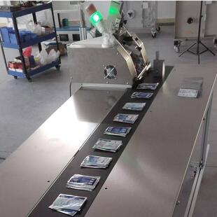 全自动纸张点数机服装吊牌标签纸高速点数发卡机分页分片派卡机