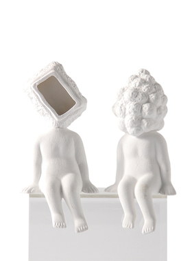 现代简约白色陶瓷抽象人物坐姿雕塑摆件样板间客厅书房儿童房装饰