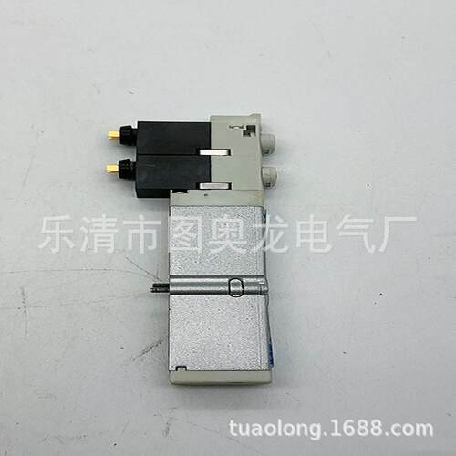 实物供应全新R88D-WT10H伺服驱动器 质保一年