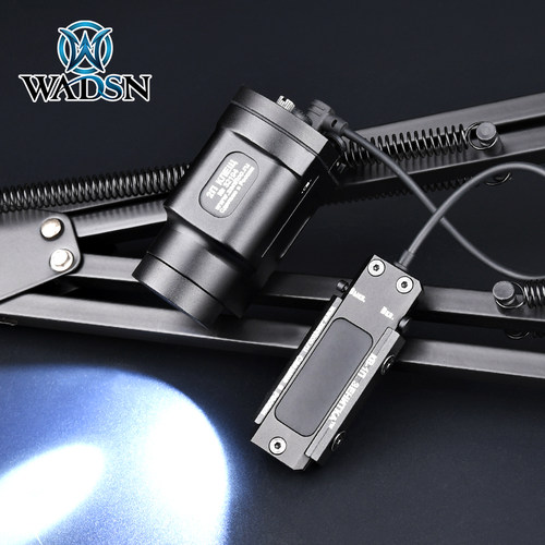 WADSN沃德森新品ZENITCO 2P-KLESH 下挂手电筒金属版爆闪700流明