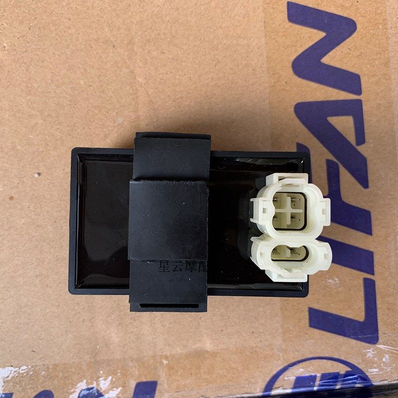力帆摩托KP150 KPR150 LF150-10B LF150-10S点火器点火控制器NBF