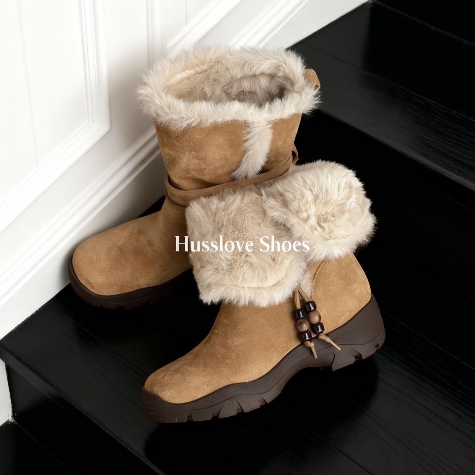 HUSSLOVE 绒面·跟高3.5CM·冬季保暖翻折两穿运功底串珠雪地靴女