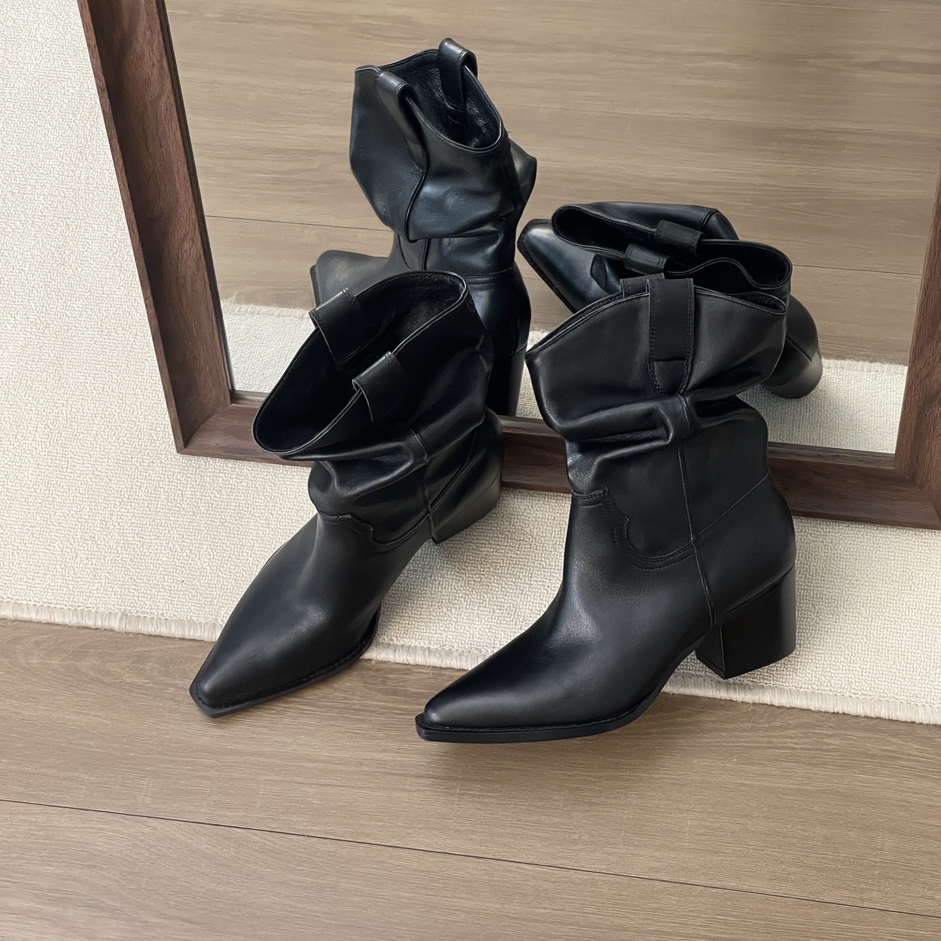 HUSSLOVE 头层牛皮·跟高6CM·时尚潮流许妍同款西部风牛仔堆堆靴