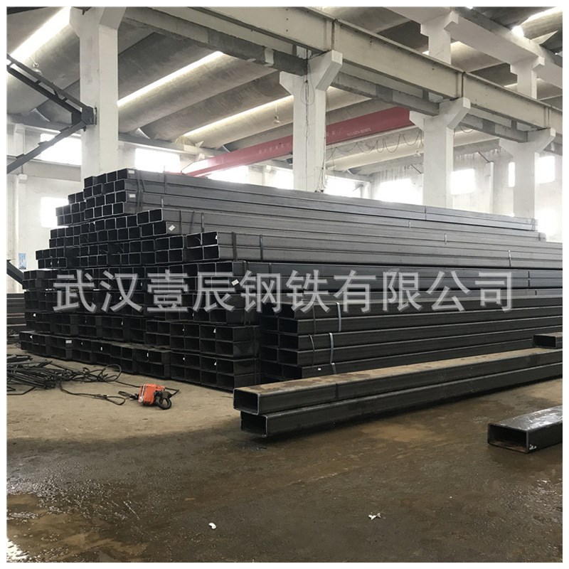 钢材武汉热卖 扁铁管 扁管12Cr1MoVA 方钢管价格 价格表 镀锌管