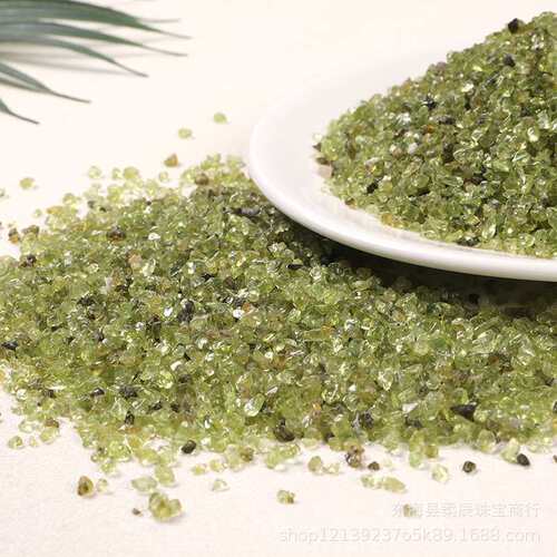 天然橄榄石碎石 碎石摆件 鱼缸彩石子小石头花盆铺面