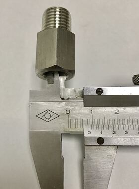 不锈钢压力表接头 1/8-m14x1.5 内牙ZG1/8 外牙m14*1.5