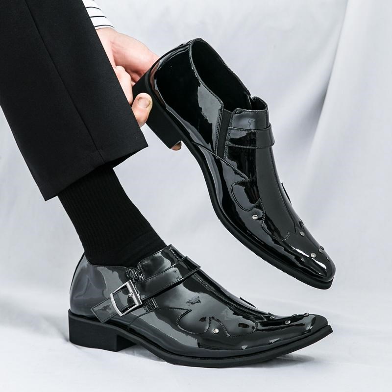 新款尖头皮鞋男时尚休闲增高夜店舞台发型师透气个性潮流英伦男鞋