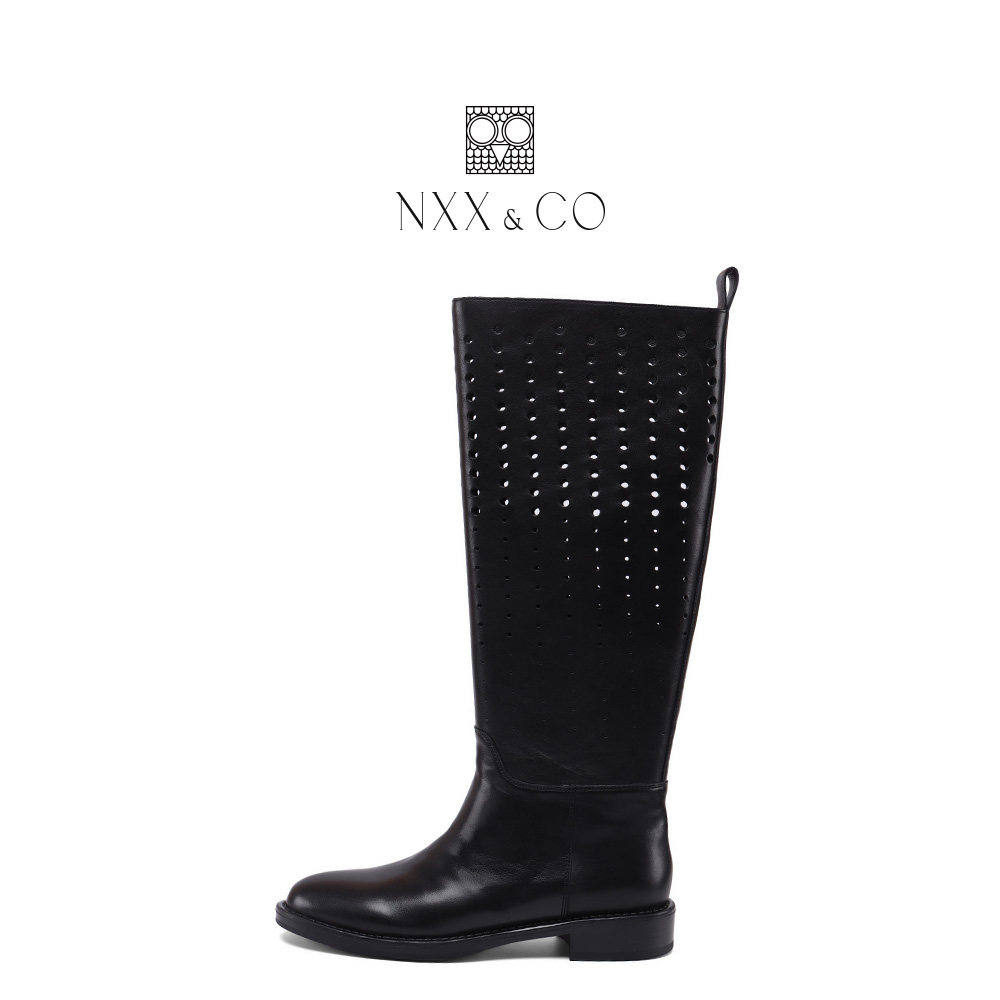 NXX&CO2026年春季新款羊皮内里英伦风镂空套筒骑士女靴直筒靴