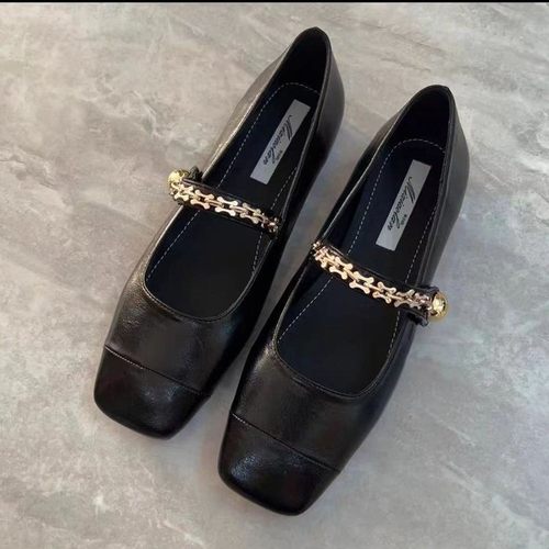 一字扣棕色单鞋女新款2024春秋