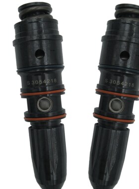 山推SD22 SD32推土机喷油器 油嘴 3054218 4914537 Fuel injector