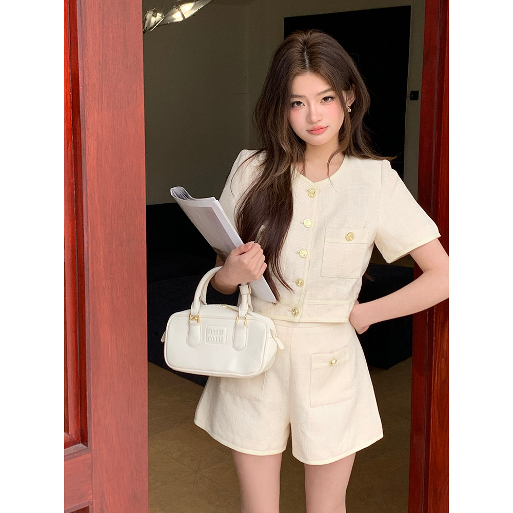 千屿诗实拍2025夏装新款小香风短袖外套高腰短裤两件套装女气质高,女装/女士精品,时尚套装,淘宝优惠券,粉丝福利购,淘宝优惠卷