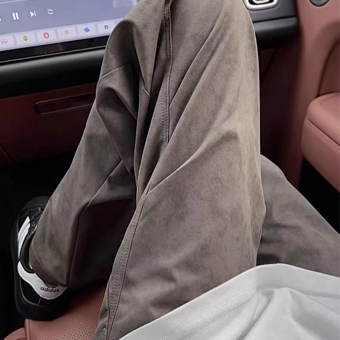 暗纹直筒褶皱工装裤男款春秋季