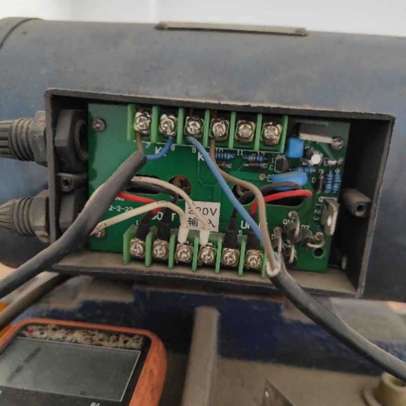 老款制动器ZT95-2000/6-T2爱登堡电梯主机配件 抱闸电源盒 整流板