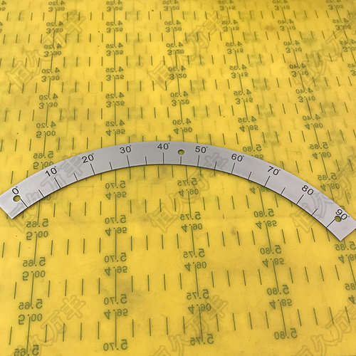 90度半圆刻度盘定制不锈钢带孔圆形件320x280X1 D026直销恒久万丰