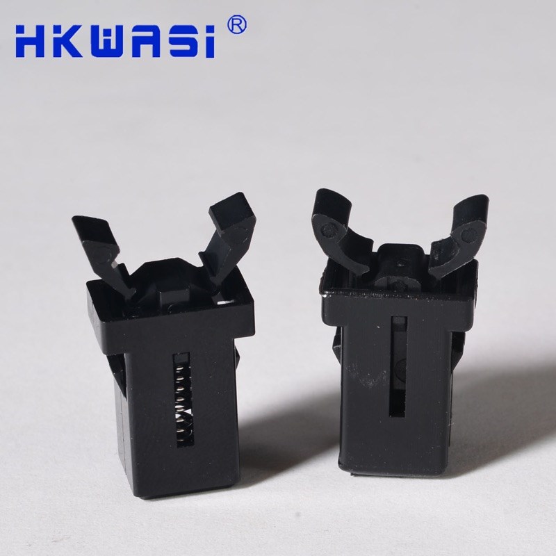 SRC-1 塑胶门扣汽车棚顶眼镜盒开关/卡扣机顶盒按压开关1000个