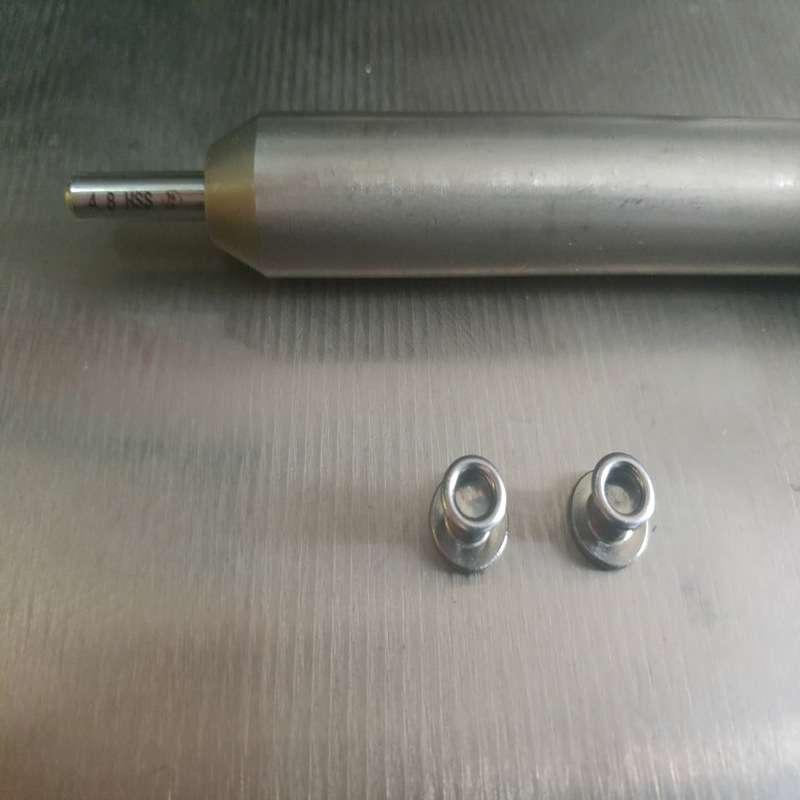 304不锈钢 扁圆头半空心铆钉 GB873 M4 4*8