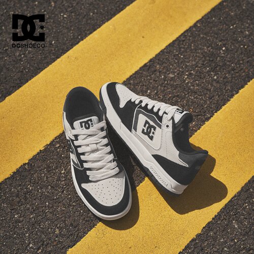 DCSHOES黑白熊猫复古男士板鞋