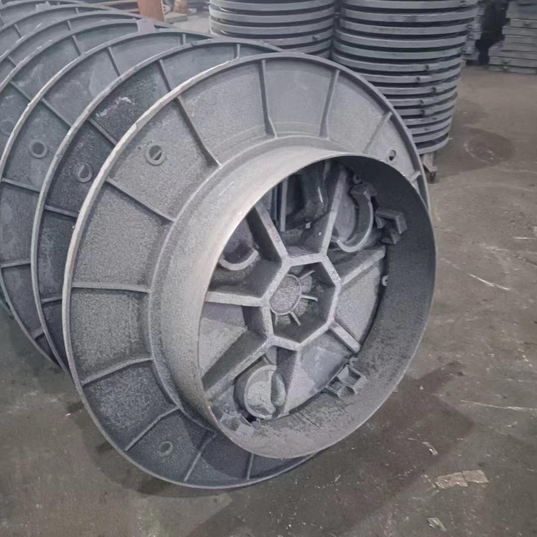 球墨铸铁井盖厂家市政下水道排水重型防沉降圆形防锈带盖