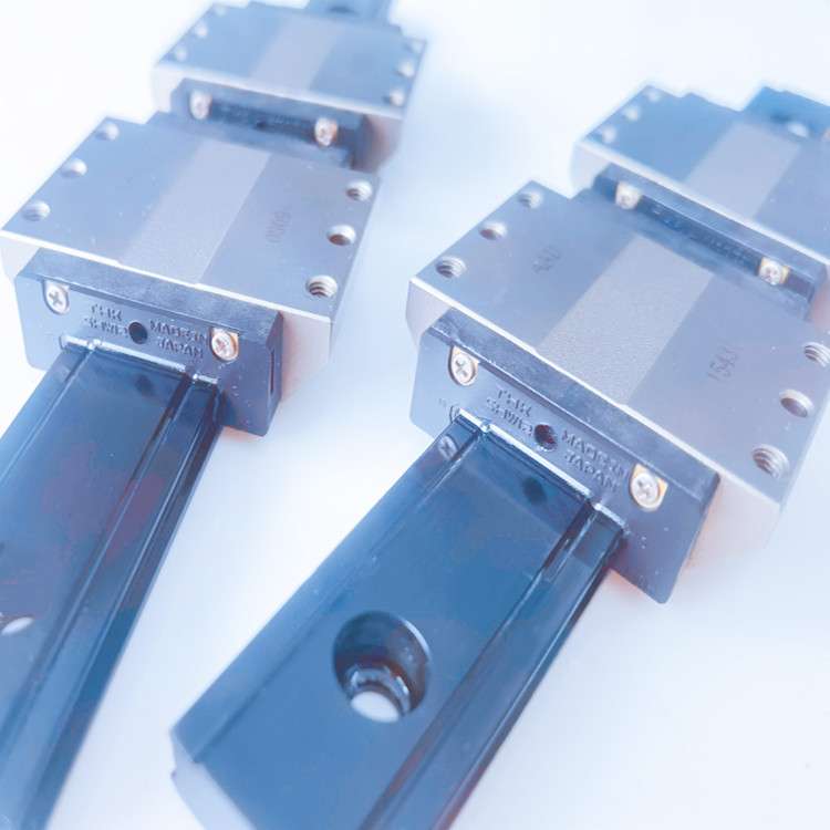 THK导轨SHW17CRM SHW21CR SHW14CRM SHW12CRM滑块SHW35CR SHW50CR