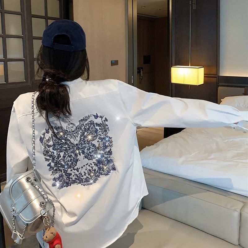 庄大泥 免烫防晒抗皱白色蝴y蝶烫钻夏季薄款长袖衬衫女中长款衬衫